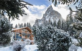 Hotel Waldrast Dolomites